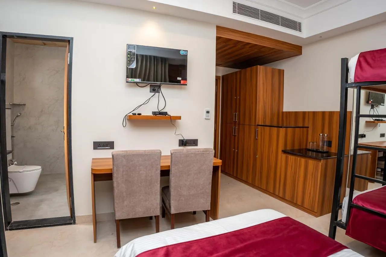 *** Hotel Raghunandan Palace - A Premier Boutique Stay, City Center & 500 Meters From City Railway Station Udaipur India