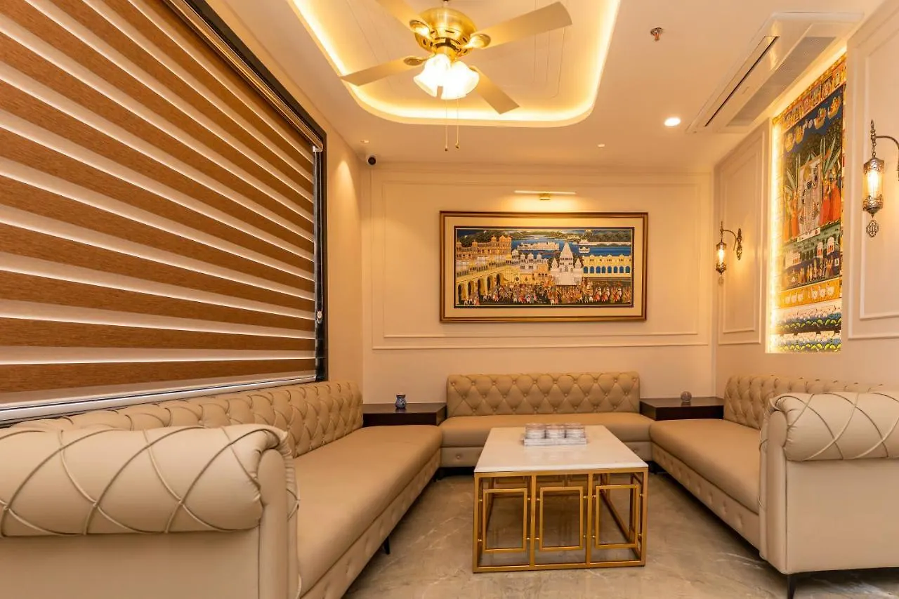 Raghunandan Palace - A Premier Boutique Stay, City Center & 500 Meters From City Railway Station Udaipur Hotel