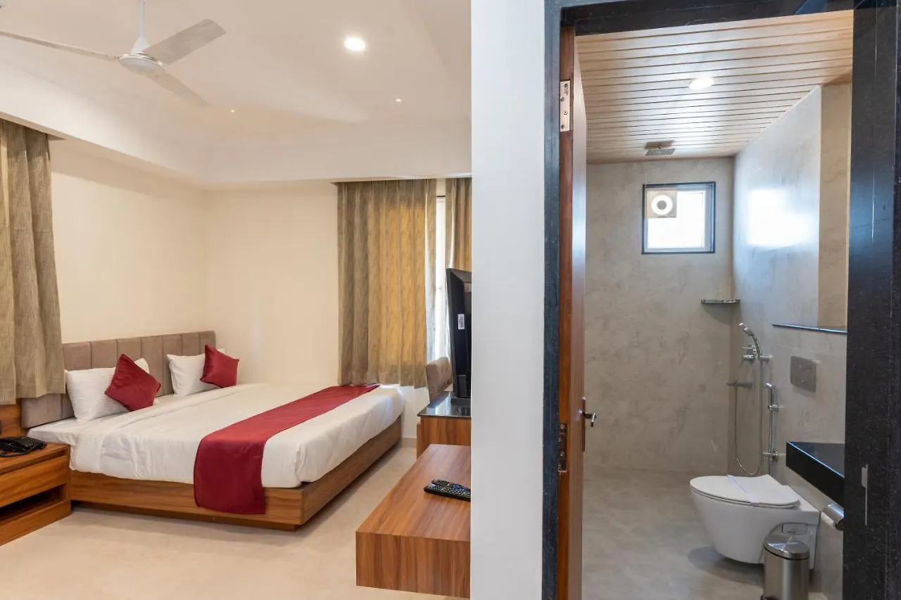 Raghunandan Palace - A Premier Boutique Stay, City Center & 500 Meters From City Railway Station Udaipur