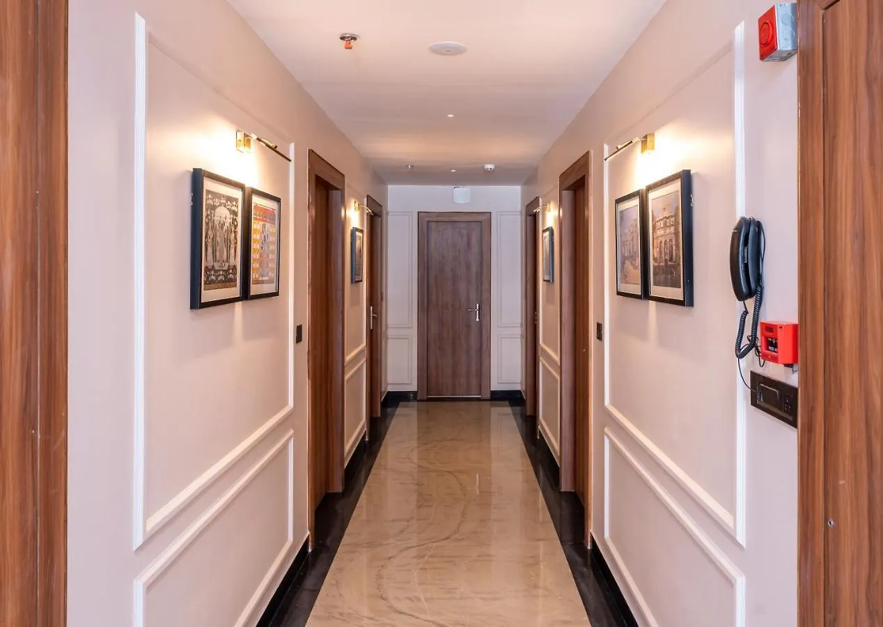 Hotel Raghunandan Palace - A Premier Boutique Stay, City Center & 500 Meters From City Railway Station Udaipur