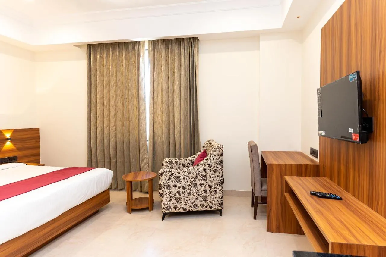 Raghunandan Palace - A Premier Boutique Stay, City Center & 500 Meters From City Railway Station Udaipur Hotel