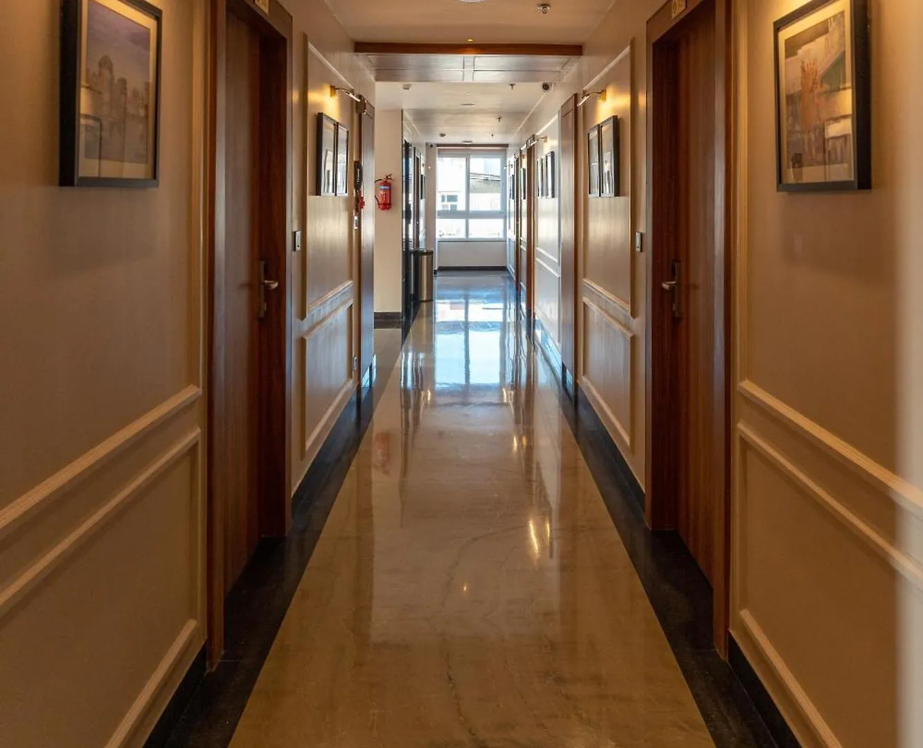 Raghunandan Palace - A Premier Boutique Stay, City Center & 500 Meters From City Railway Station Udaipur Hotel