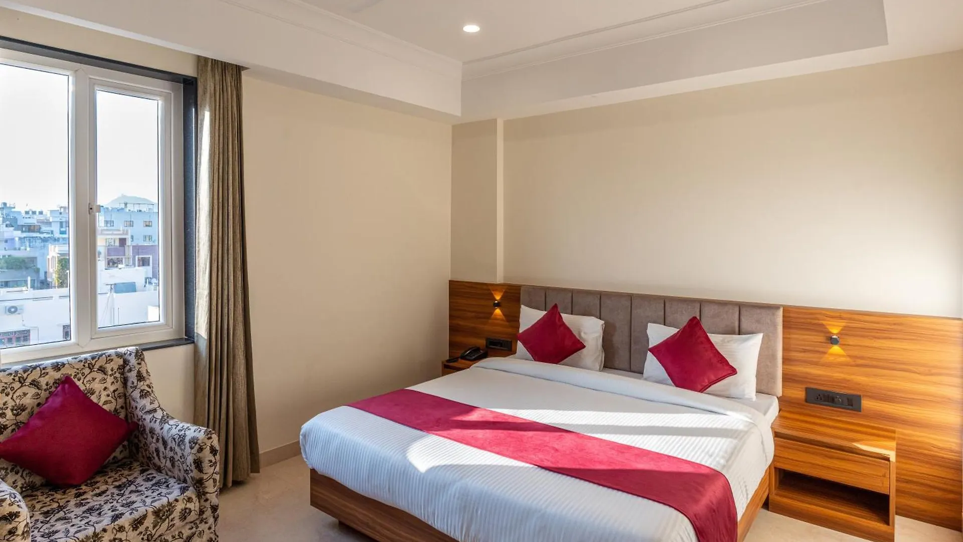 Raghunandan Palace - A Premier Boutique Stay, City Center & 500 Meters From City Railway Station Udaipur Hotel
